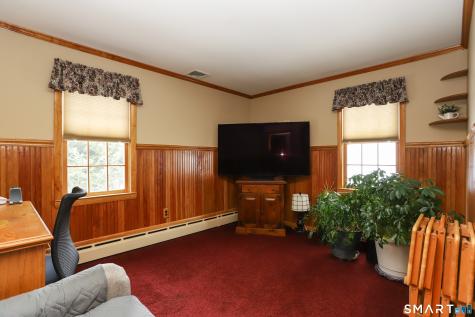 8 Housman Street Danbury CT 06810