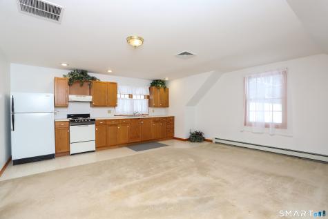 8 Housman Street Danbury CT 06810