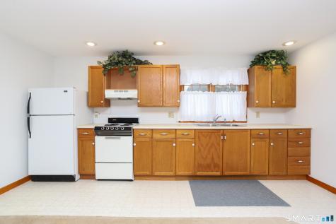 8 Housman Street Danbury CT 06810