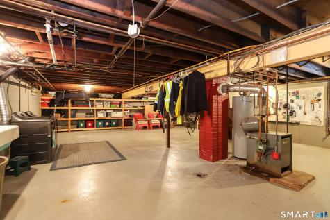 8 Housman Street Danbury CT 06810