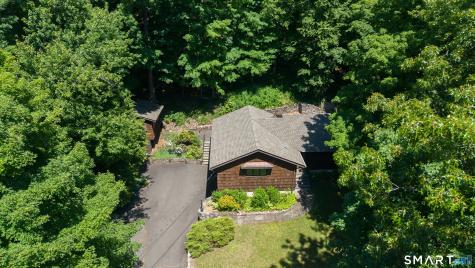 11 Wicks Manor Drive Danbury CT 06810