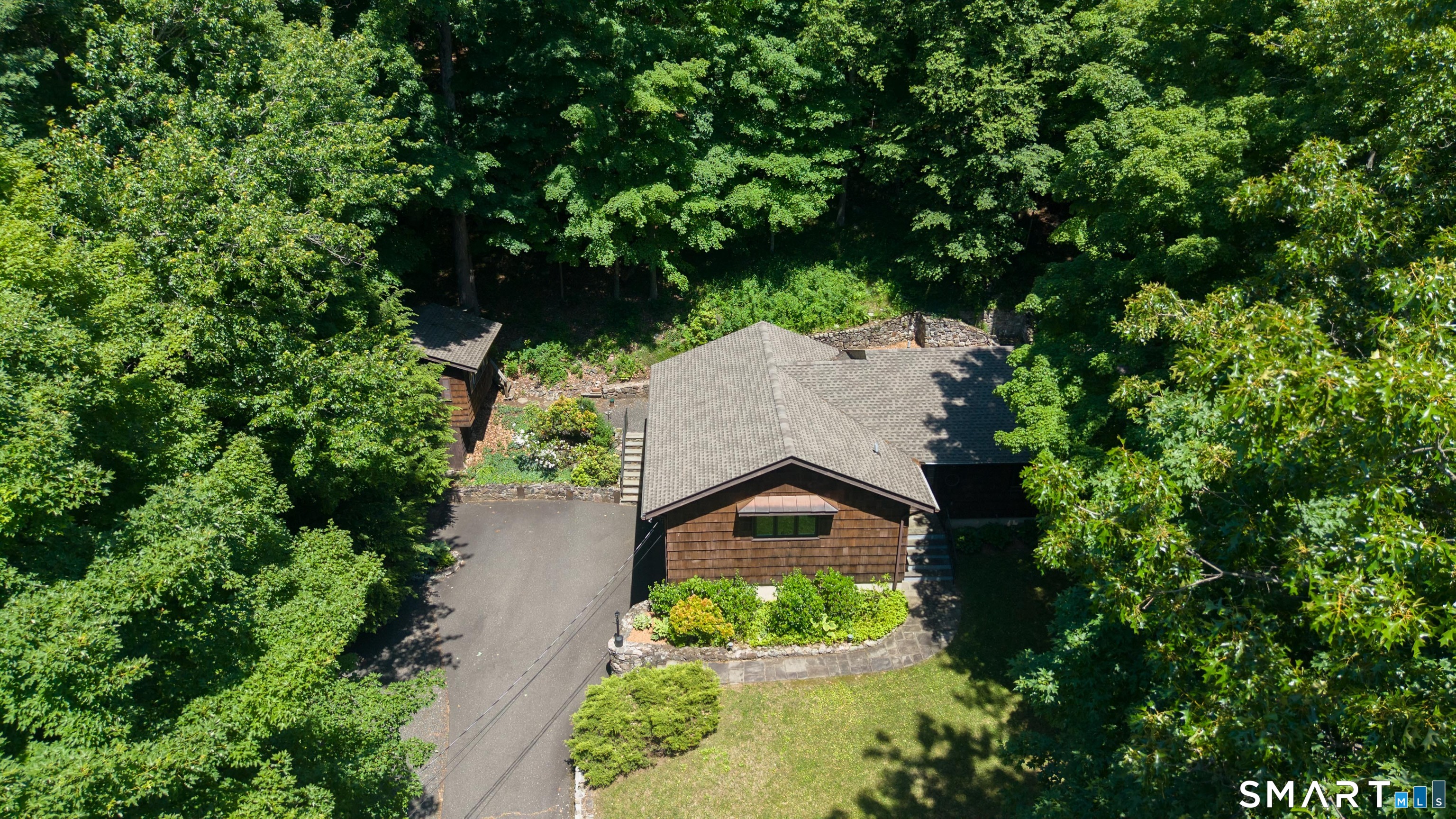 11 Wicks Manor Drive Danbury CT 06810