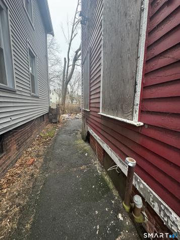 38 Hallock Street New Haven CT 06519