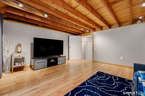 257 Silver Hill Lane Stamford CT 06905