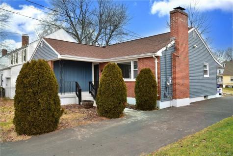 30 Roslyn Street Hartford CT 06106