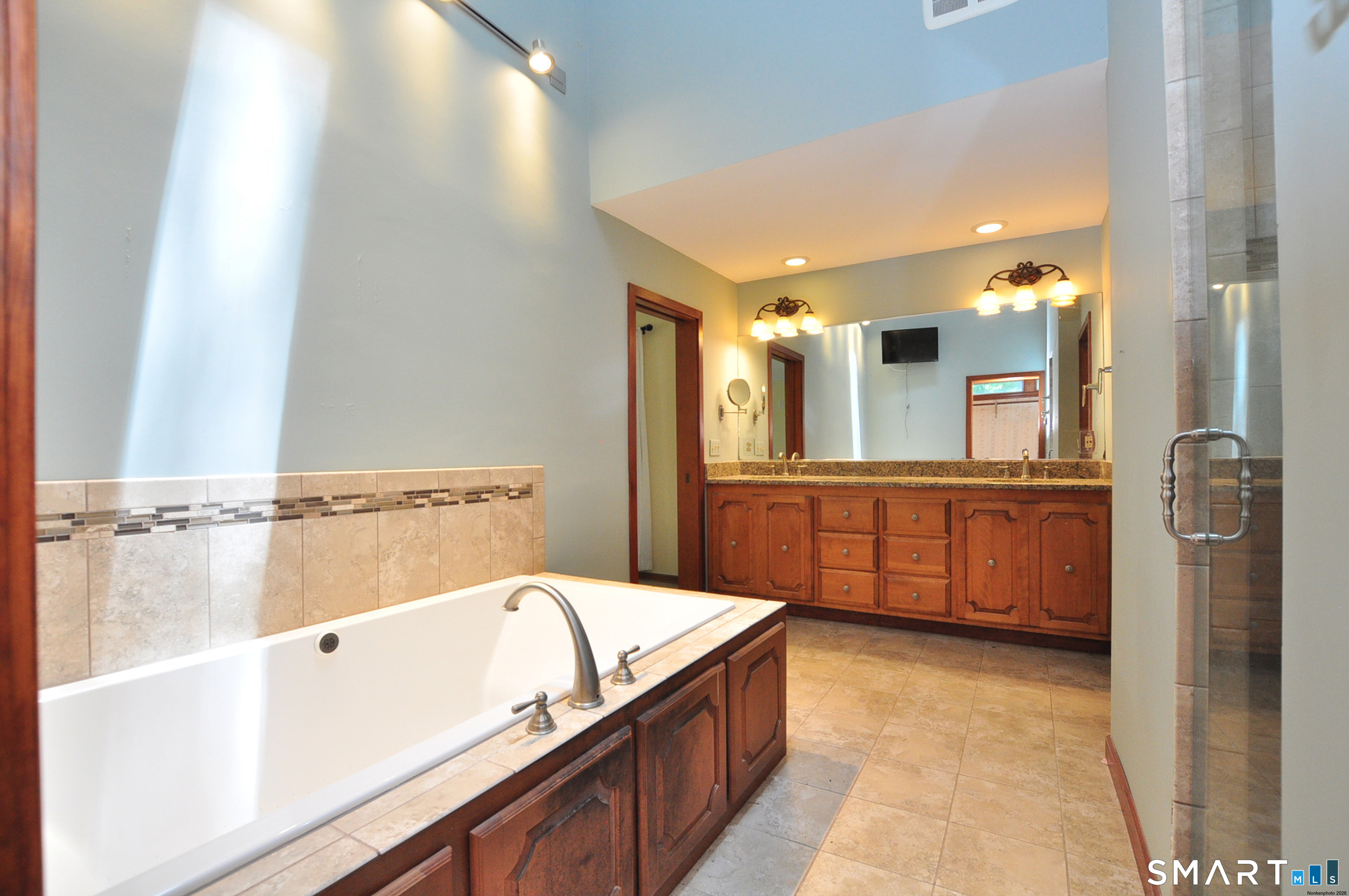 113 Kimberly Drive Manchester CT 06040