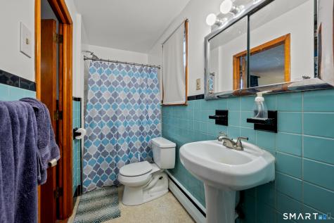 33 Shady Crest Road Meriden CT 06450
