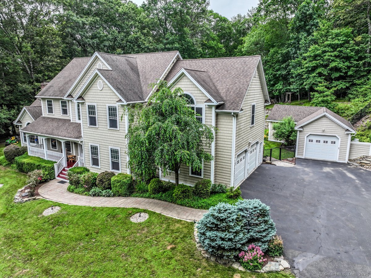 2 Clover Lane New Milford CT 06776