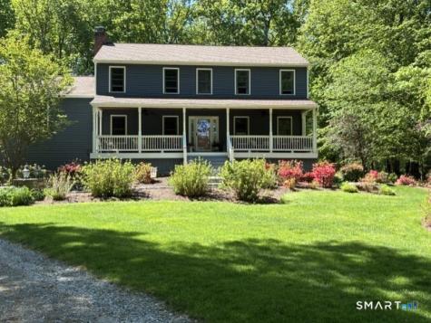 61 Sharon Court Shelton CT 06484