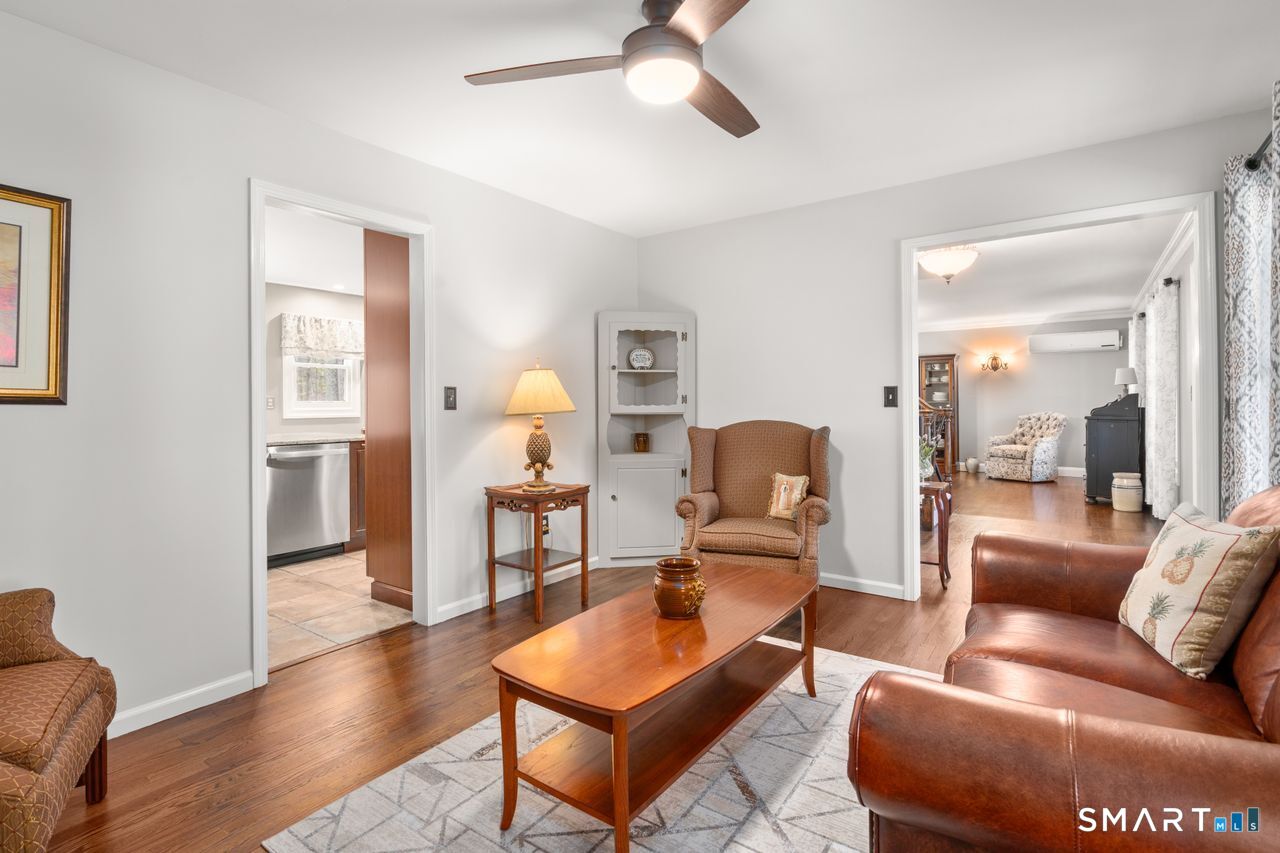 61 Sharon Court Shelton CT 06484
