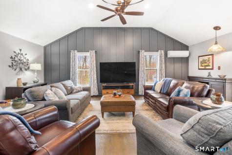 61 Sharon Court Shelton CT 06484