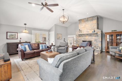61 Sharon Court Shelton CT 06484
