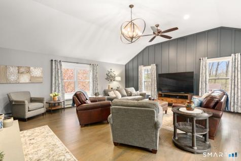 61 Sharon Court Shelton CT 06484