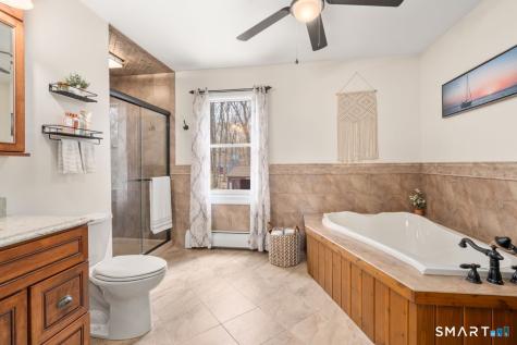 61 Sharon Court Shelton CT 06484