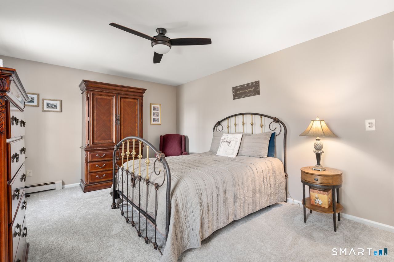 61 Sharon Court Shelton CT 06484