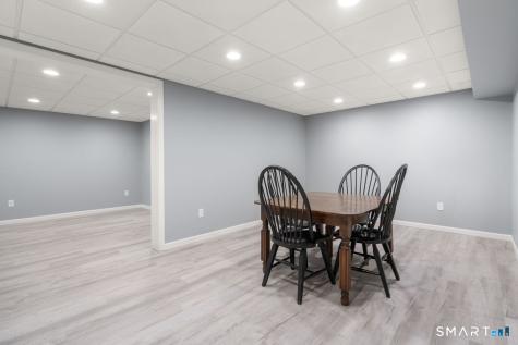 61 Sharon Court Shelton CT 06484