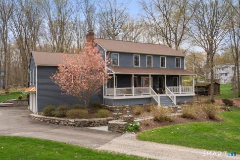 61 Sharon Court Shelton CT 06484