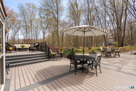 61 Sharon Court Shelton CT 06484