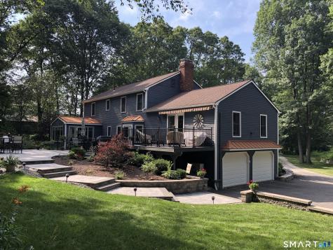 61 Sharon Court Shelton CT 06484