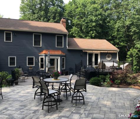 61 Sharon Court Shelton CT 06484
