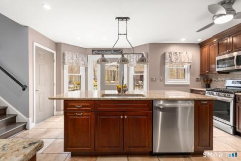 61 Sharon Court Shelton CT 06484