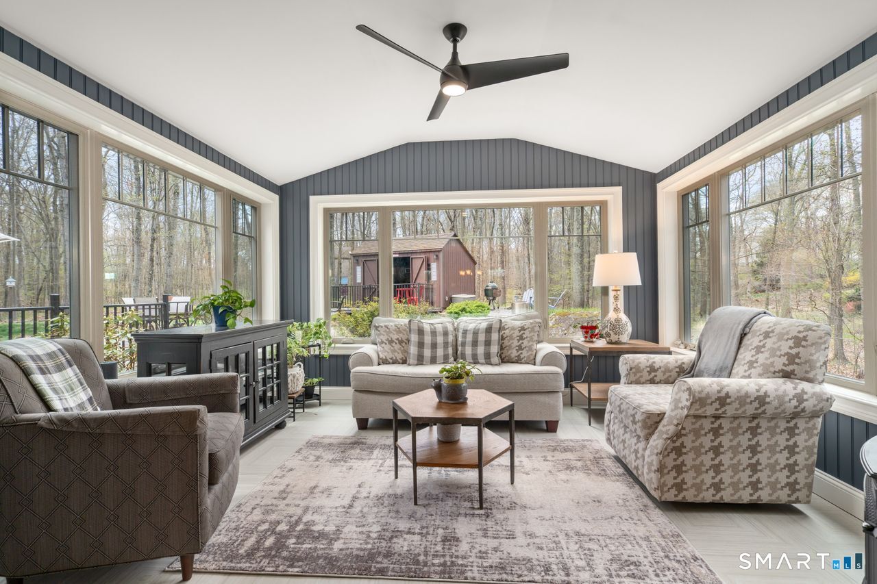 61 Sharon Court Shelton CT 06484
