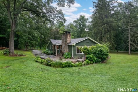 28 Clarke Road Lebanon CT 06249
