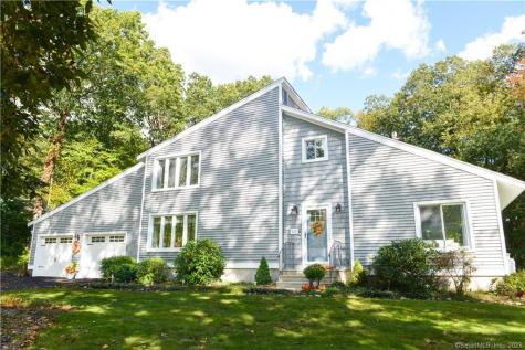 111 Wood Creek Road Burlington CT 06013
