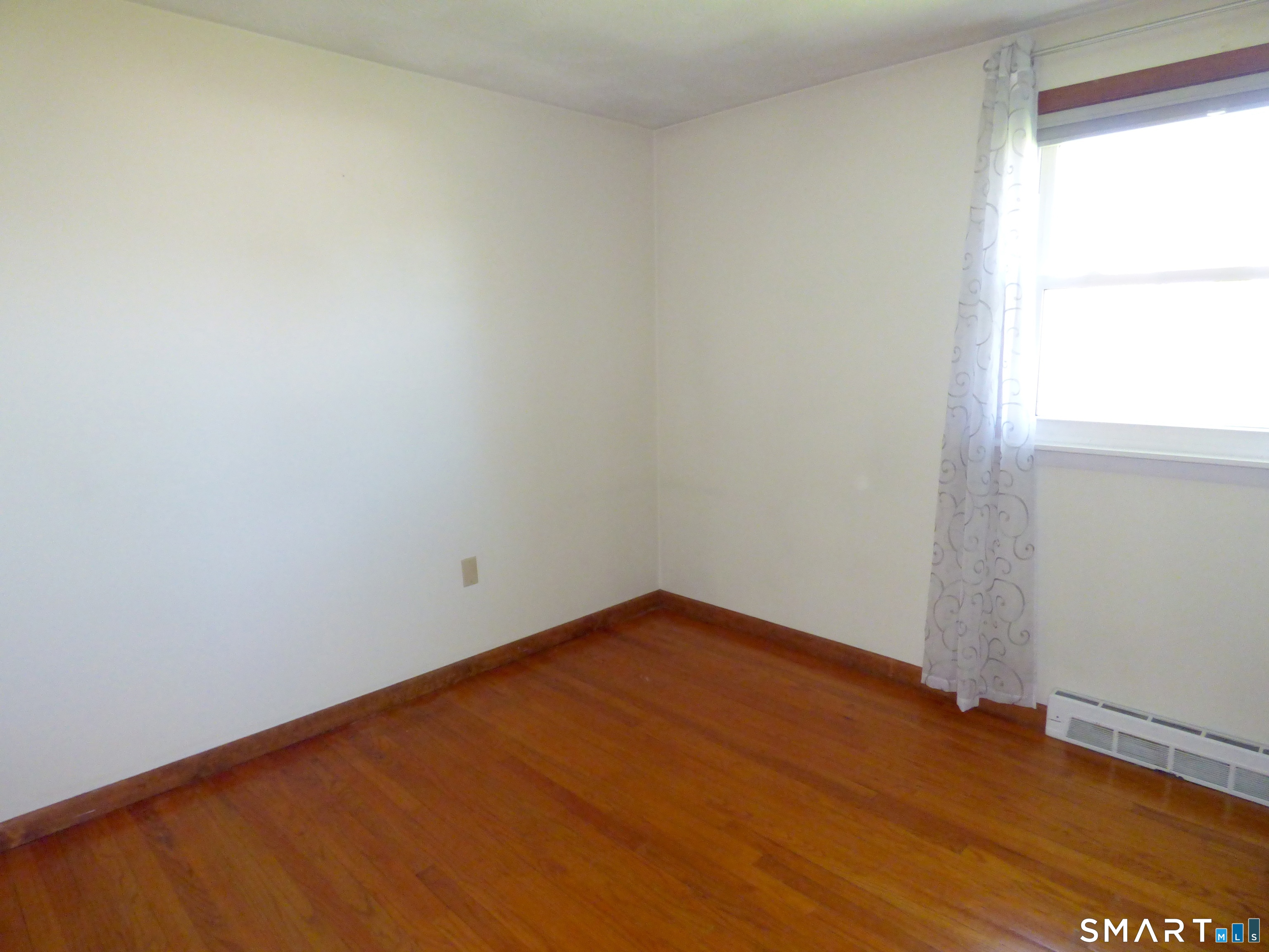 76 Harding Street Wethersfield CT 06109