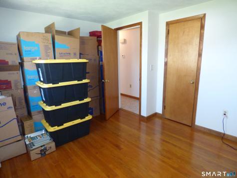 76 Harding Street Wethersfield CT 06109