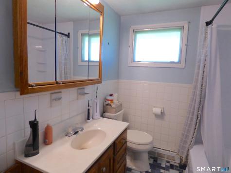 76 Harding Street Wethersfield CT 06109