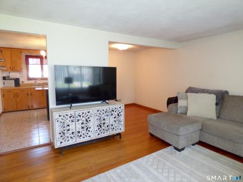 76 Harding Street Wethersfield CT 06109