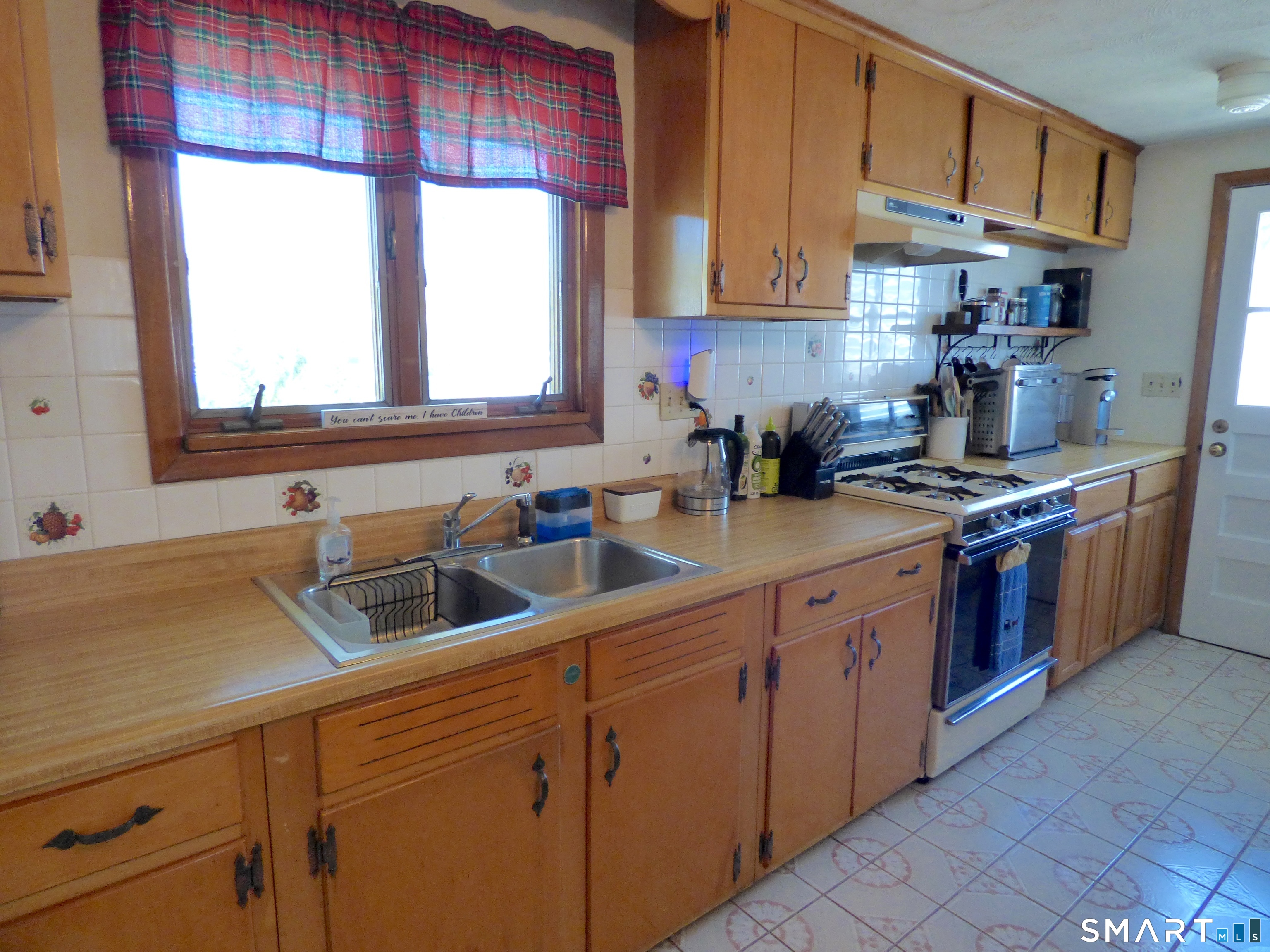 76 Harding Street Wethersfield CT 06109