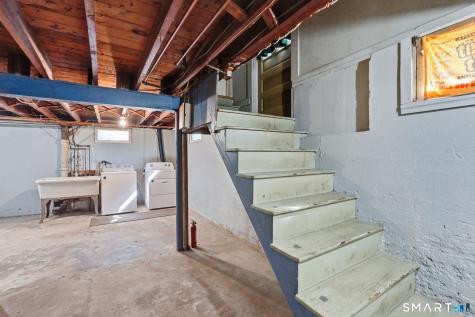 31 Starkweather Street Manchester CT 06042
