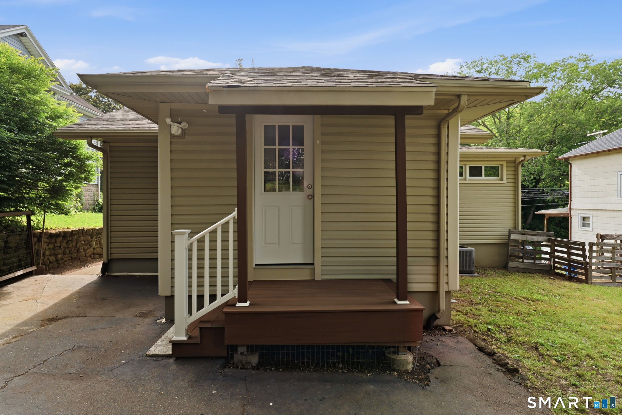 118 Columbus Avenue Meriden CT 06451