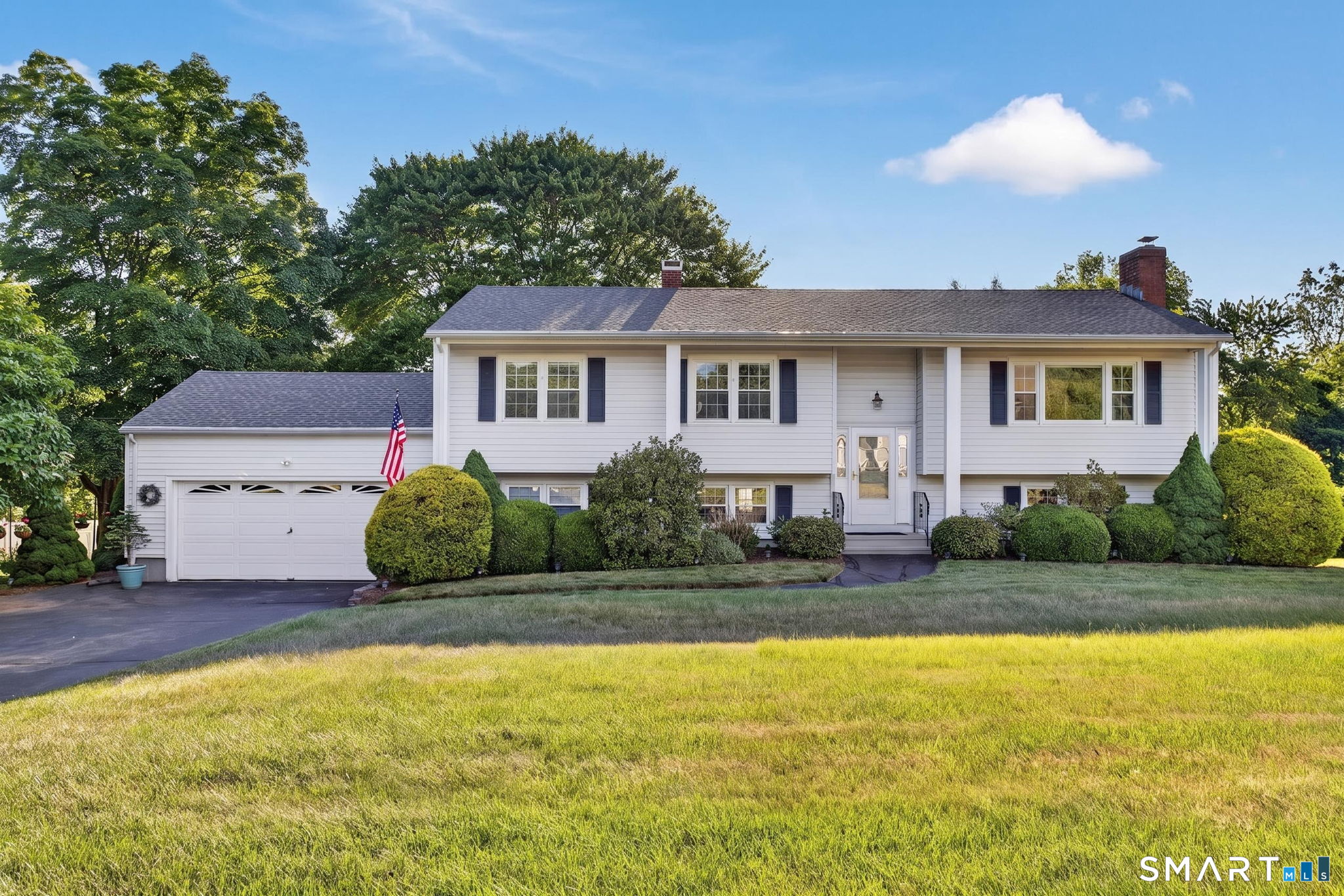 396 Village Street North Branford CT 06472