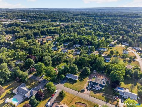 396 Village Street North Branford CT 06472