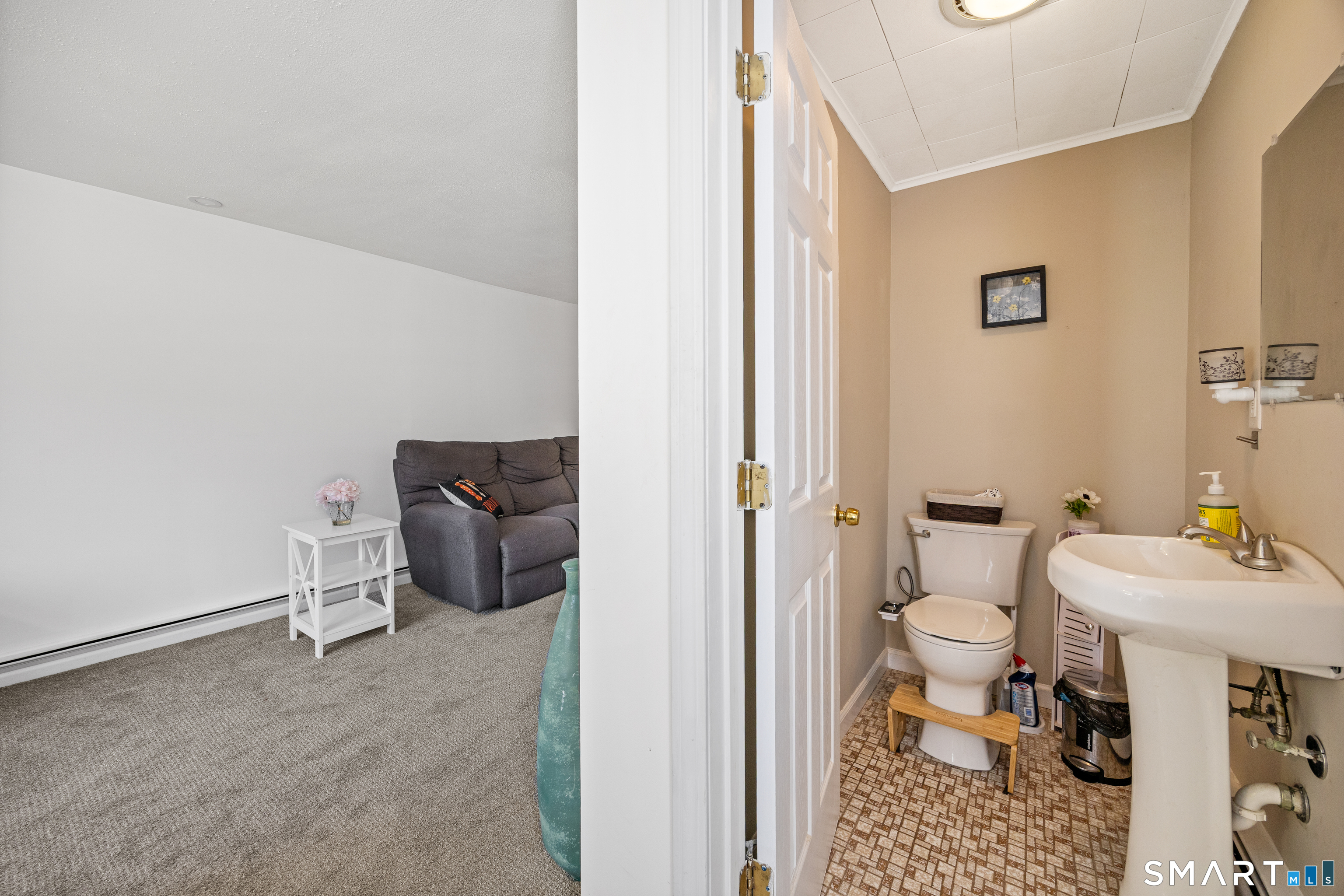 159 Pulaski Highway Ansonia CT 06401