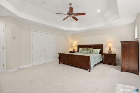 1 Shepard Way Ellington CT 06029