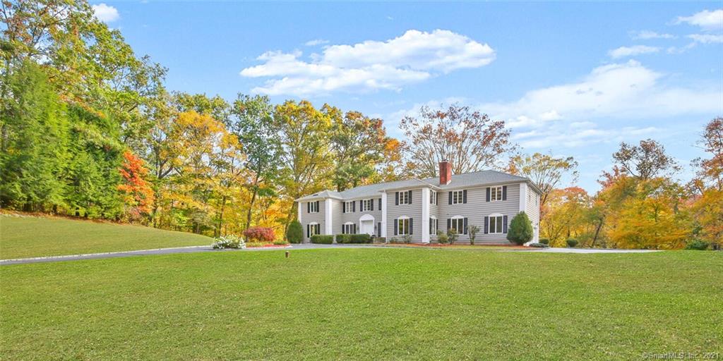 137 Proprietors Crossing New Canaan CT 06840