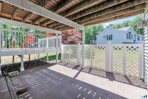 52 Brittany Lane Naugatuck CT 06770