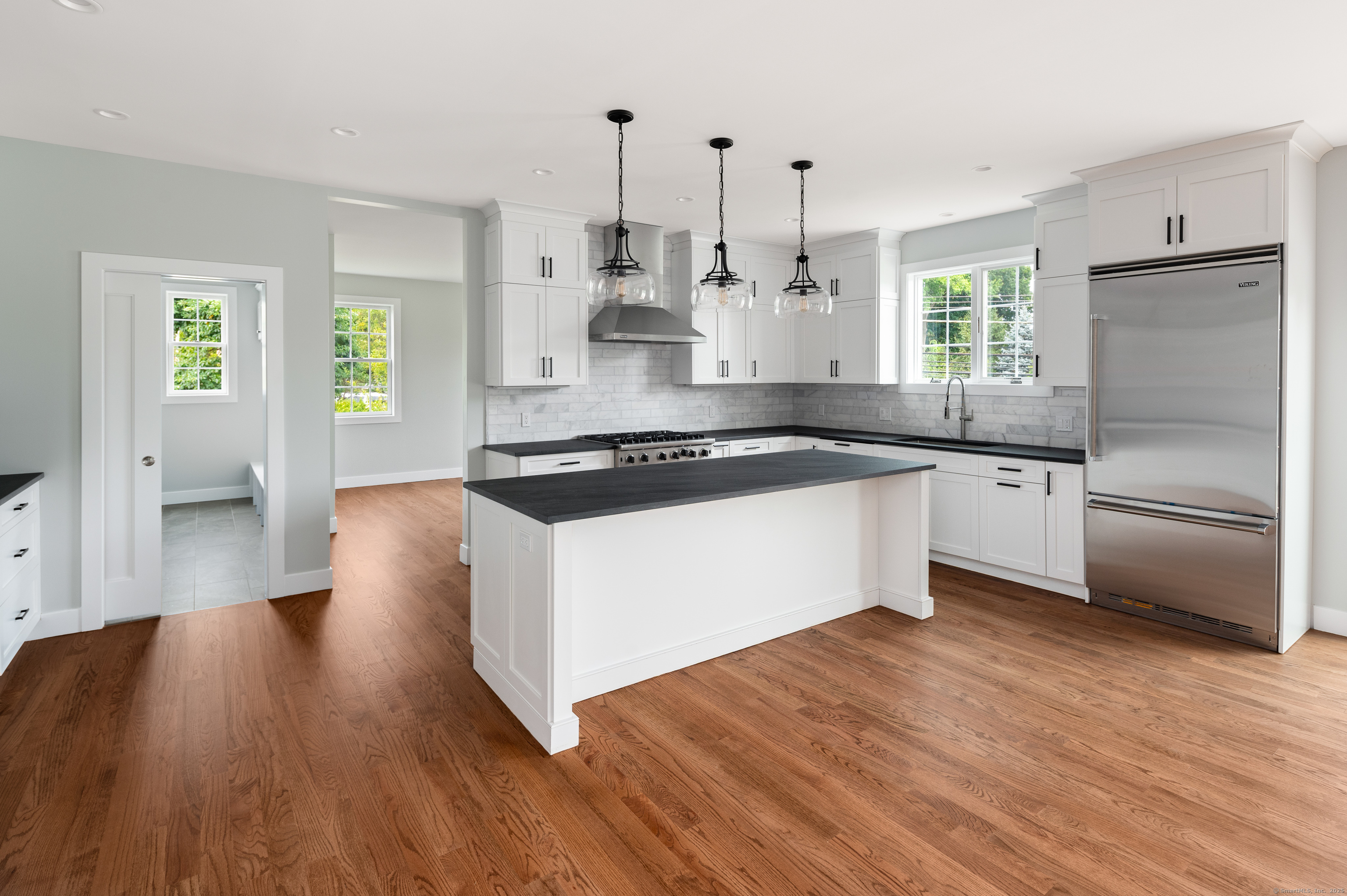 6 Walnut Ridge Court Stamford CT 06904
