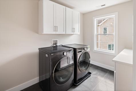 6 Walnut Ridge Court Stamford CT 06904