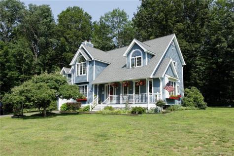 2 Cobblestone Road Burlington CT 06013