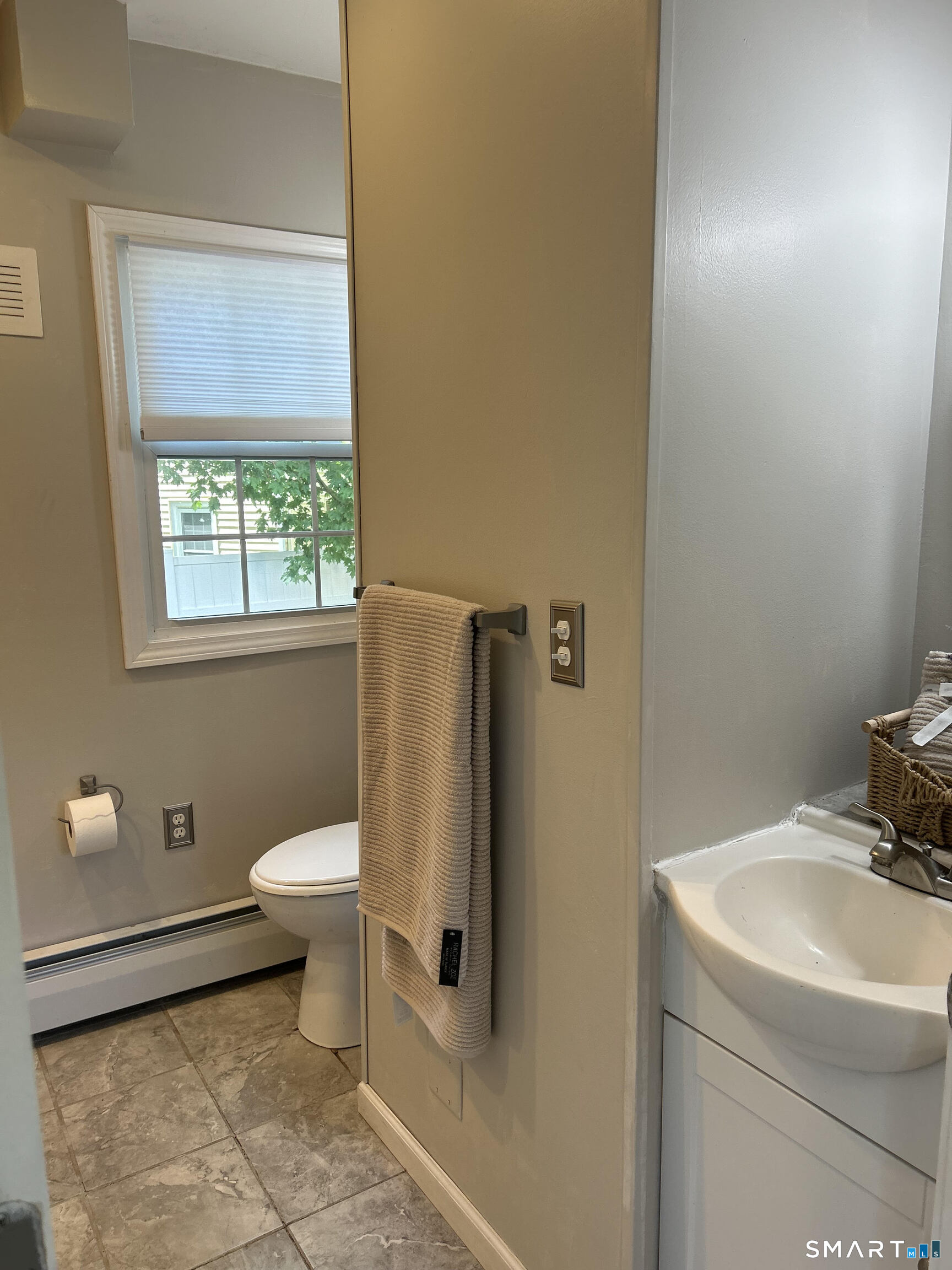 1 Hughes Circle Ellington CT 06029