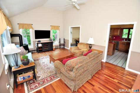 104 Hard Hill Road Woodbury CT 06798