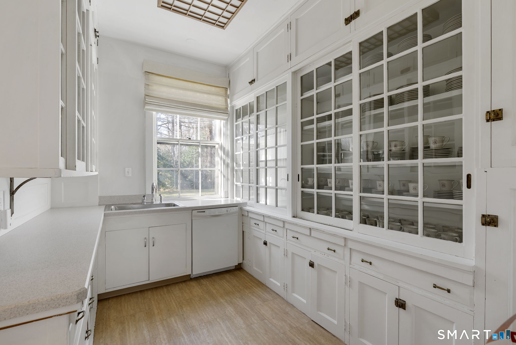 85 Bloomfield Avenue West Hartford CT 06105