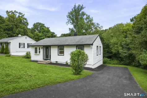 75 Longwood Drive Naugatuck CT 06770