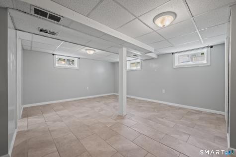 6 Charles Street Southington CT 06489