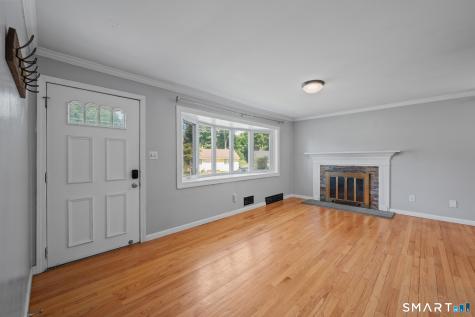 6 Charles Street Southington CT 06489